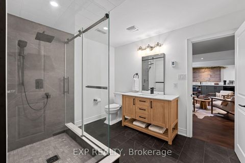 Photo 37 at 3 Wolford Court, Historic Lakeshore Communities, Georgina