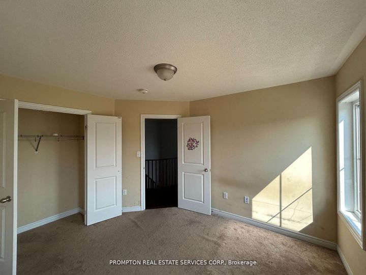 Photo 21 at 1 Fresnel Road, Northwest Brampton, Brampton