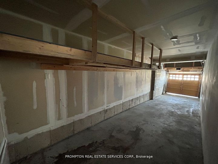 Photo 31 at 1 Fresnel Road, Northwest Brampton, Brampton