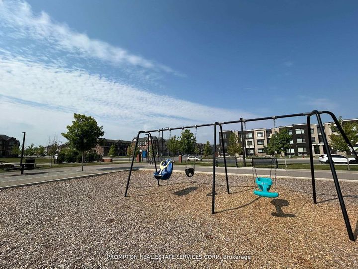 Photo 34 at 1 Fresnel Road, Northwest Brampton, Brampton