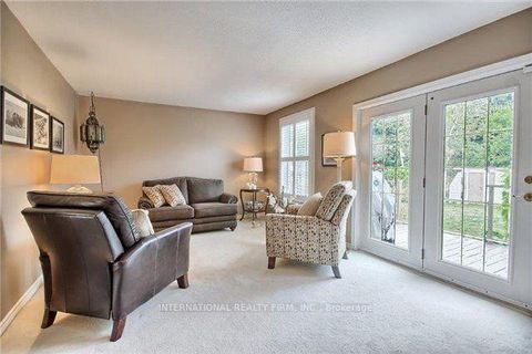 Photo 3 at 333 Dixon Boulevard, Central Newmarket, Newmarket