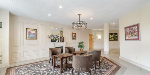 Photo 1 at 314 - 326 Major Mackenzie Drive E, Crosby, Richmond Hill