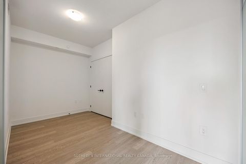 Photo 13 at 405 - 2075 King Road, King City, King