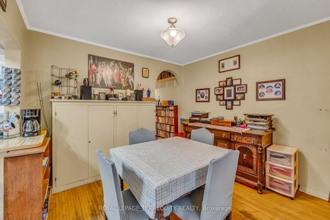 Photo 5 at 51 Claxton Boulevard, Cedarvale, Toronto