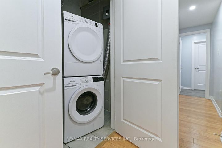 Photo 18 at 21 - 9430 The Gore Road, Bram East, Brampton