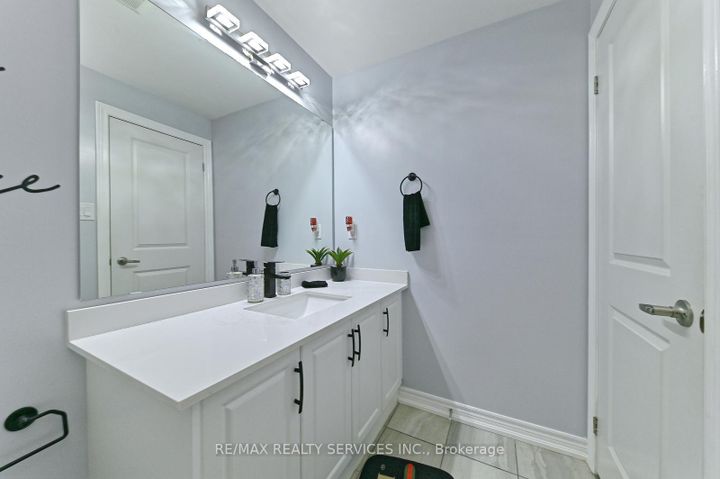 Photo 22 at 21 - 9430 The Gore Road, Bram East, Brampton