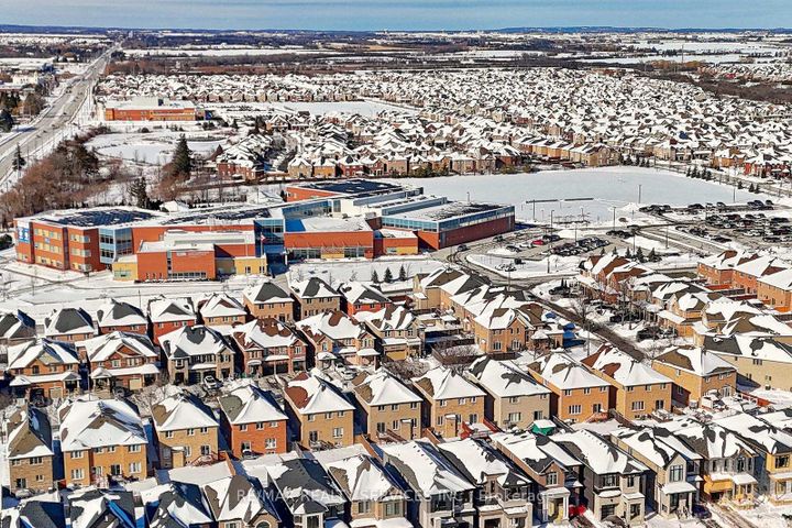 Photo 35 at 21 - 9430 The Gore Road, Bram East, Brampton