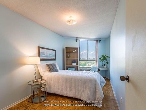 Photo 8 at PH 8 - 284 Mill Road, Markland Wood, Toronto