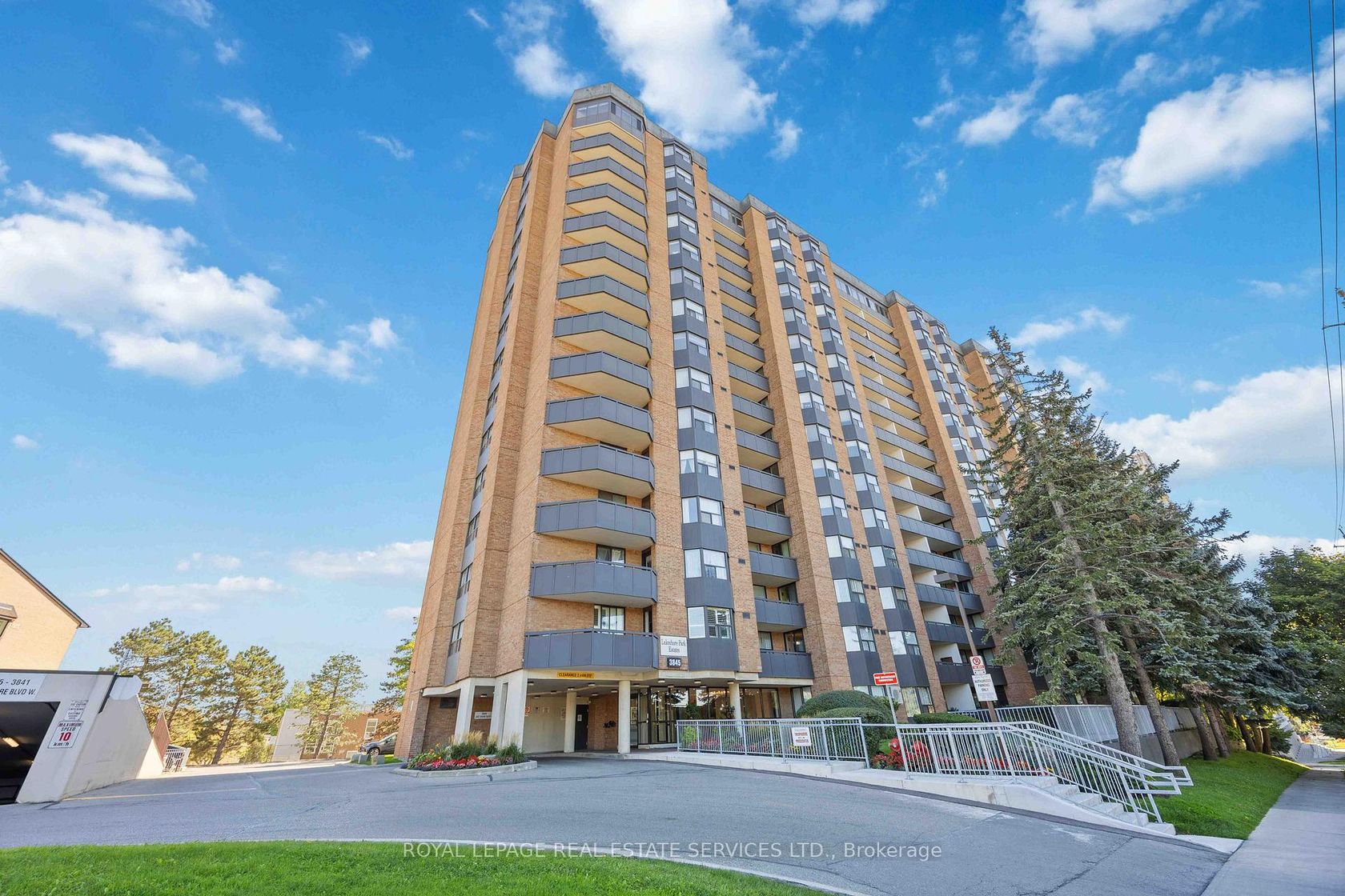 1410 - 3845 Lake Shore Boulevard W, Long Branch, Toronto 
