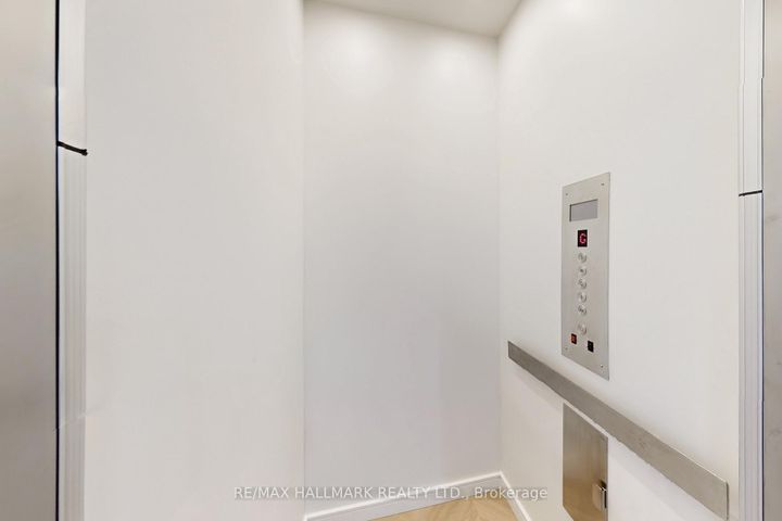 Photo 9 at 31 Naughton Drive, Westbrook, Richmond Hill