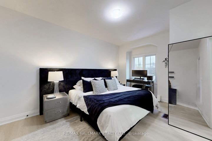 Photo 39 at 31 Naughton Drive, Westbrook, Richmond Hill