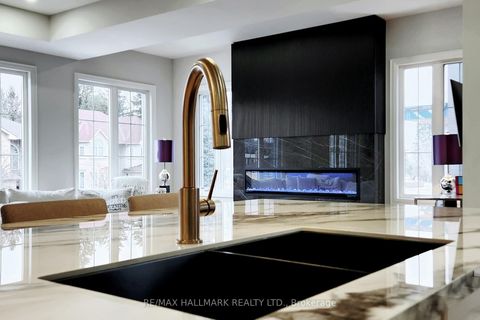 Photo 16 at 31 Naughton Drive, Westbrook, Richmond Hill