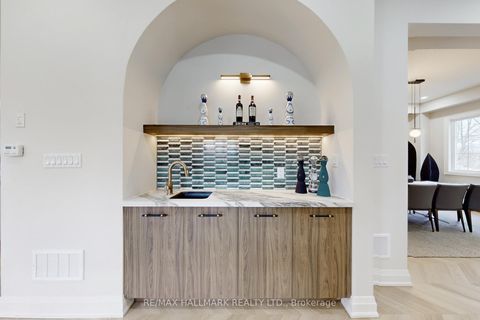 Photo 28 at 31 Naughton Drive, Westbrook, Richmond Hill