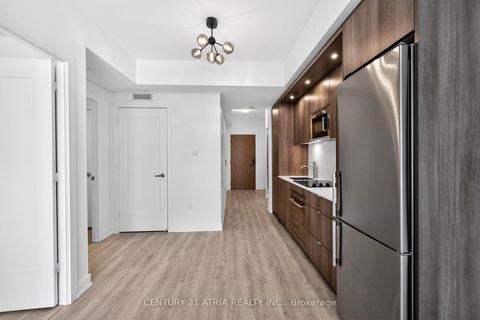 Photo 21 at 802 - 30 Inn On The Park Drive, Don Mills, Toronto