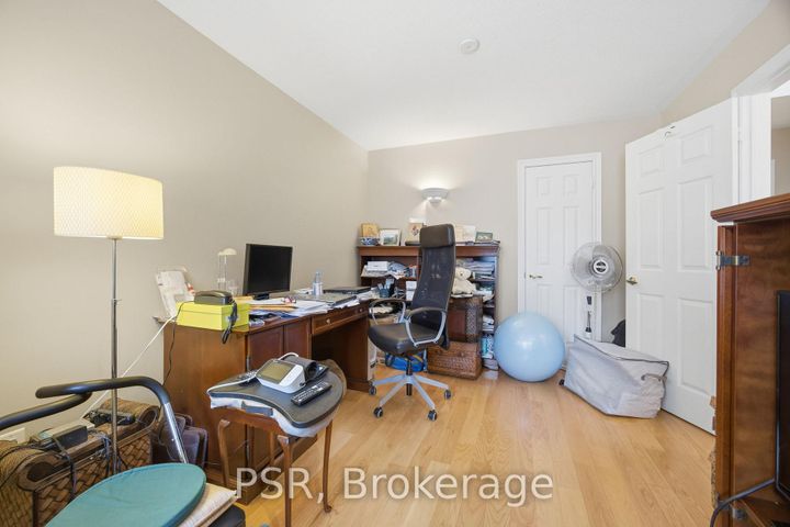 Photo 29 at 35 - 2000 The Collegeway, Erin Mills, Mississauga