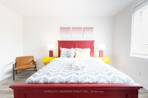 Photo 5 at 2 Collinson Boulevard, Clanton Park, Toronto