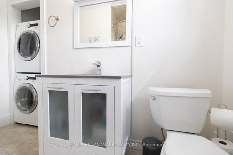 Photo 7 at 2 Collinson Boulevard, Clanton Park, Toronto