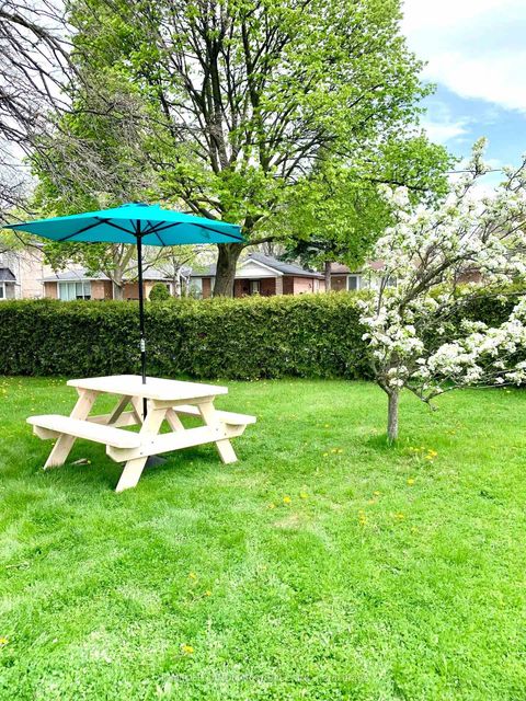 Photo 9 at 2 Collinson Boulevard, Clanton Park, Toronto