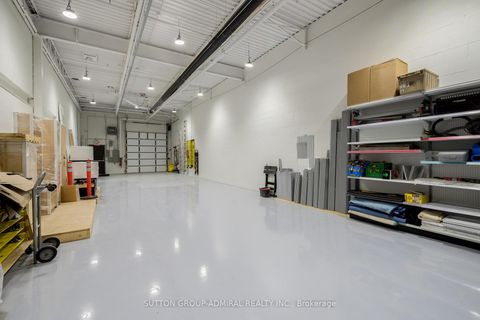 Photo 4 at 14 - 3300 Steeles Avenue, Concord, Vaughan