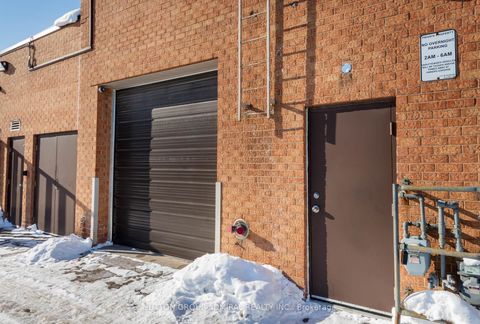 Photo 13 at 14 - 3300 Steeles Avenue, Concord, Vaughan