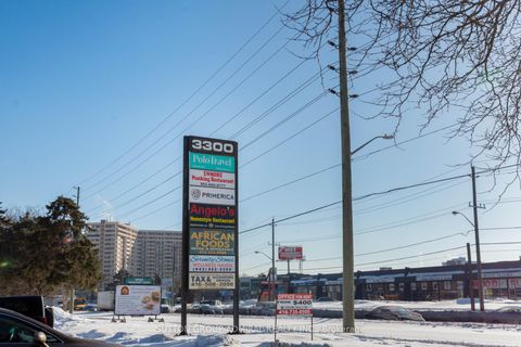 Photo 17 at 14 - 3300 Steeles Avenue, Concord, Vaughan