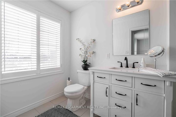 Photo 24 at 12 - 90 RAYMOND Road N, Meadowlands, Hamilton