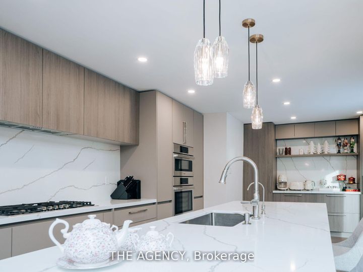 Photo 12 at 7 Shady Oaks Crescent, York Mills, Toronto