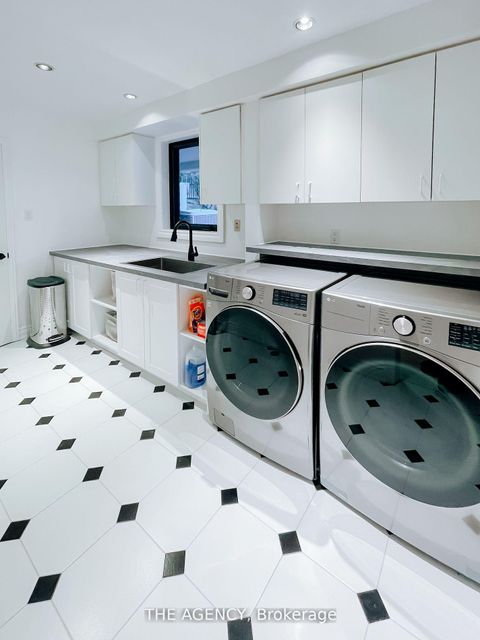 Photo 33 at 7 Shady Oaks Crescent, York Mills, Toronto