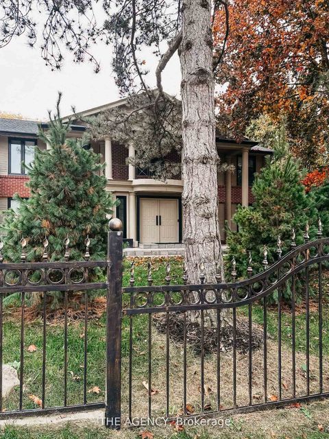 Photo 37 at 7 Shady Oaks Crescent, York Mills, Toronto