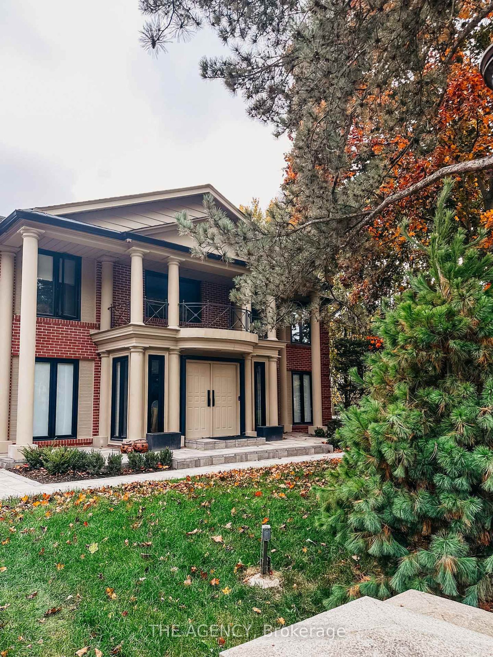 7 Shady Oaks Crescent, York Mills, Toronto 