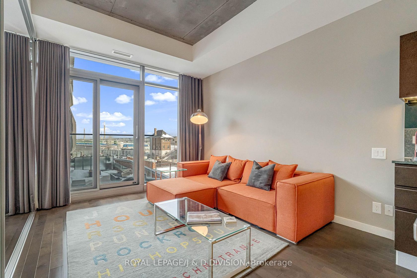 314 - 70 Distillery Lane, Waterfront Communities C8, Toronto 