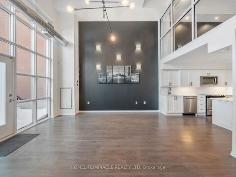 Photo 10 at 103 - 125 Western Battery Road, Niagara, Toronto