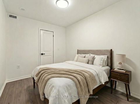 Photo 12 at 103 - 125 Western Battery Road, Niagara, Toronto