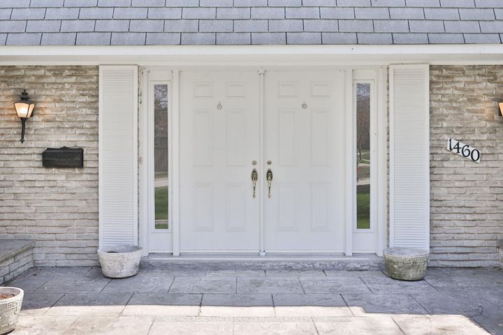 Photo 18 at 1460 Watersedge Road, Clarkson, Mississauga