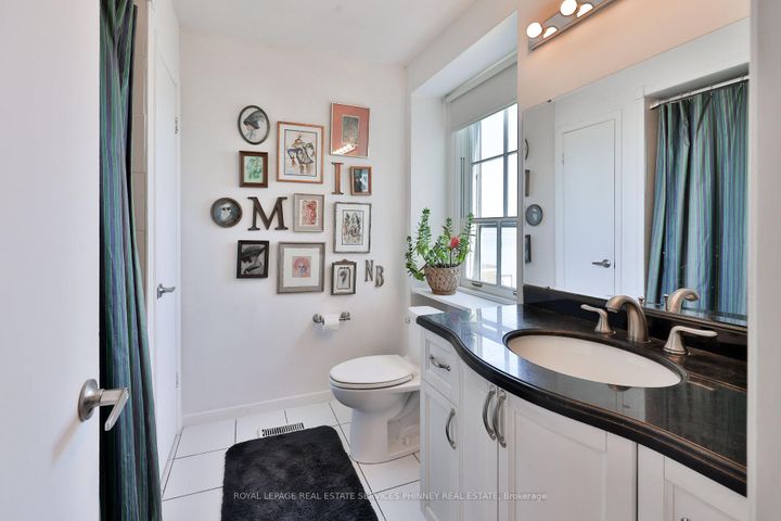 Photo 27 at 1460 Watersedge Road, Clarkson, Mississauga