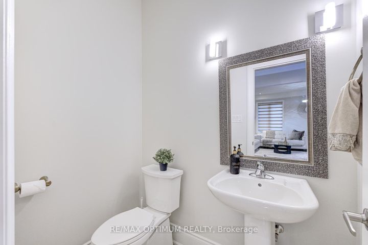 Photo 22 at 3 Hespeler Street, Bram West, Brampton