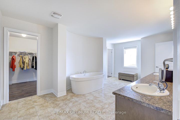 Photo 33 at 3 Hespeler Street, Bram West, Brampton