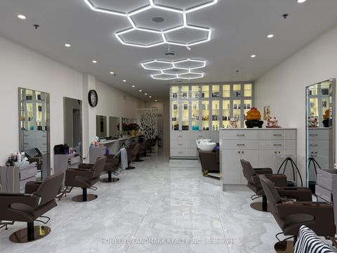 Photo 0 at 152 - 2900 Warden Avenue, L'Amoreaux, Toronto