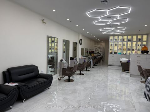 Photo 9 at 152 - 2900 Warden Avenue, L'Amoreaux, Toronto