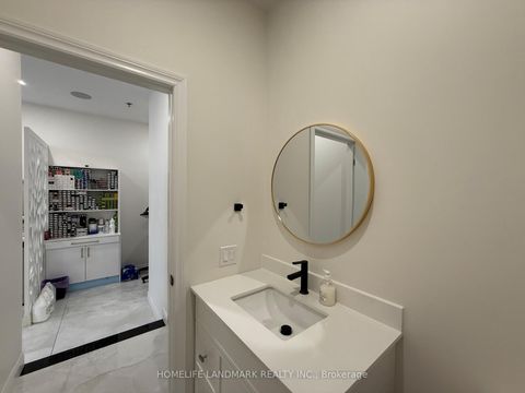 Photo 20 at 152 - 2900 Warden Avenue, L'Amoreaux, Toronto