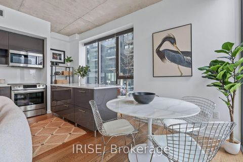 Photo 9 at 201 - 32 Trolley Crescent, Moss Park, Toronto