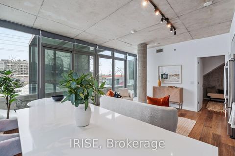 Photo 12 at 201 - 32 Trolley Crescent, Moss Park, Toronto