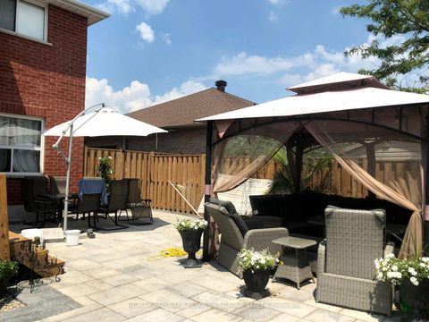 Photo 25 at 27 McAvoy Drive, Edgehill Drive, Barrie