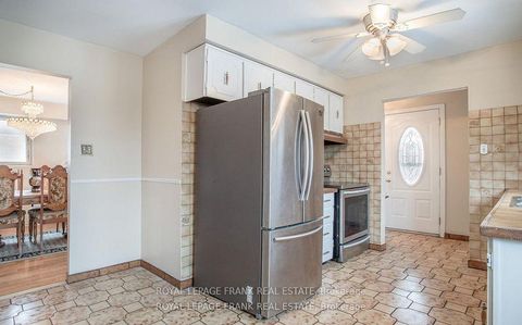 Photo 2 at 1273 Belair Crescent, Eastdale, Oshawa