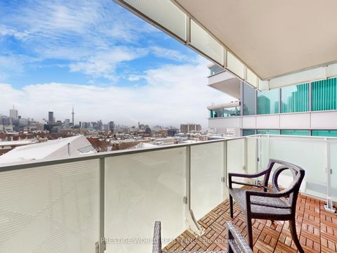 Photo 32 at 1401 - 200 Bloor Street West Street W, Annex, Toronto