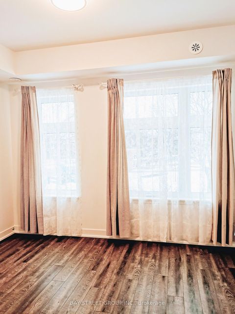 Photo 3 at 119 - 10 Echo Point, L'Amoreaux, Toronto