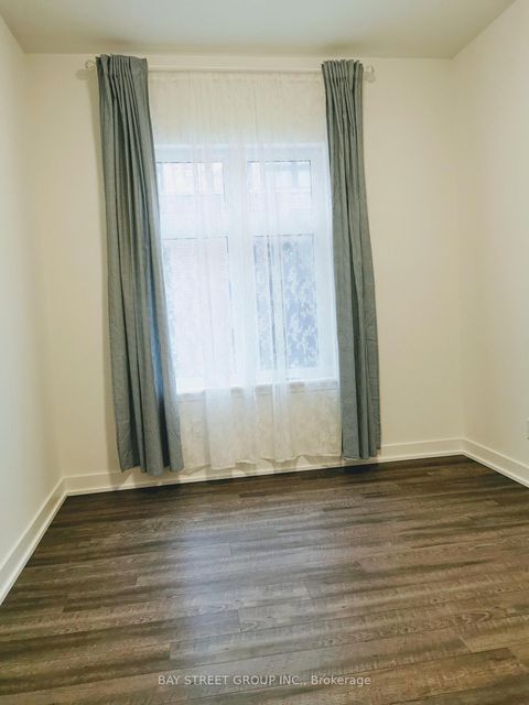 Photo 4 at 119 - 10 Echo Point, L'Amoreaux, Toronto