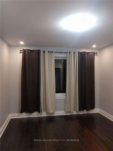 Photo 6 at 844A Danforth Road, Kennedy Park, Toronto