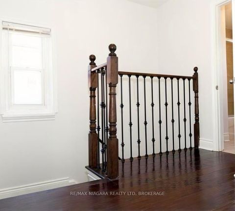 Photo 9 at 844A Danforth Road, Kennedy Park, Toronto