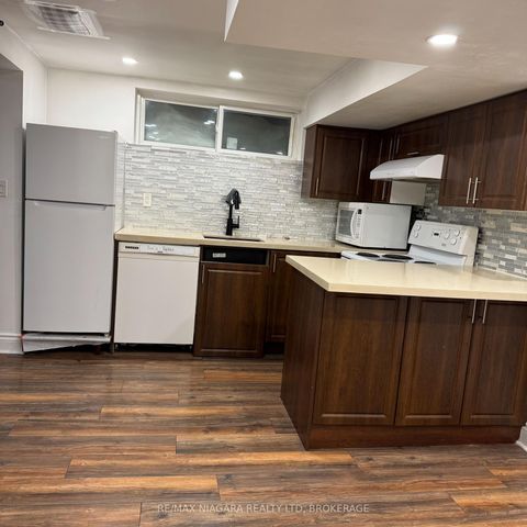 Photo 14 at 844A Danforth Road, Kennedy Park, Toronto